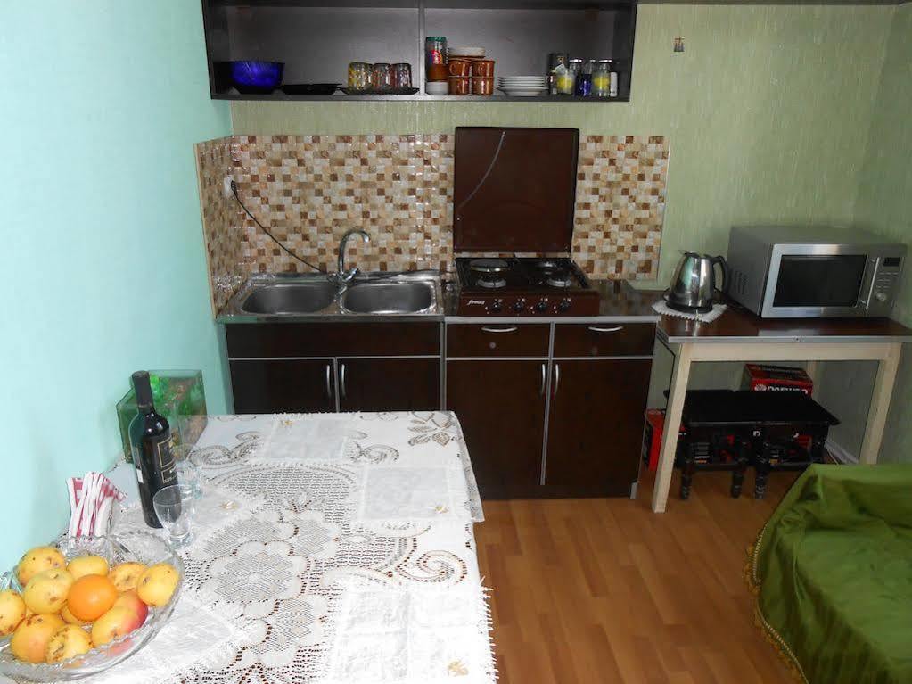 Gis Guest House Tbilisi Exteriör bild