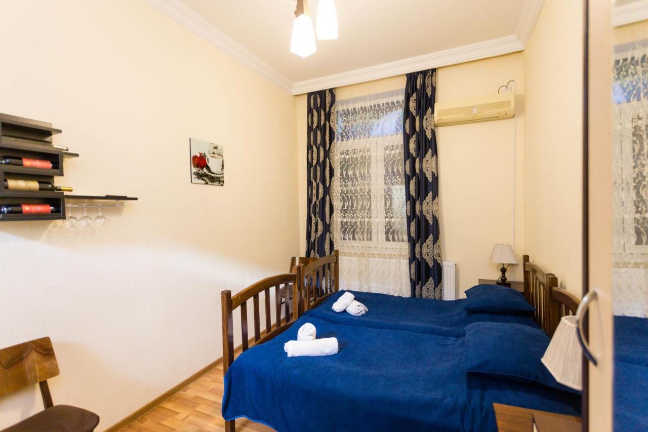 Gis Guest House Tbilisi Exteriör bild